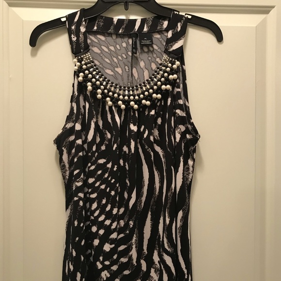 Beaded Tunic Top by “New Directions” Petite - Picture 1 of 3